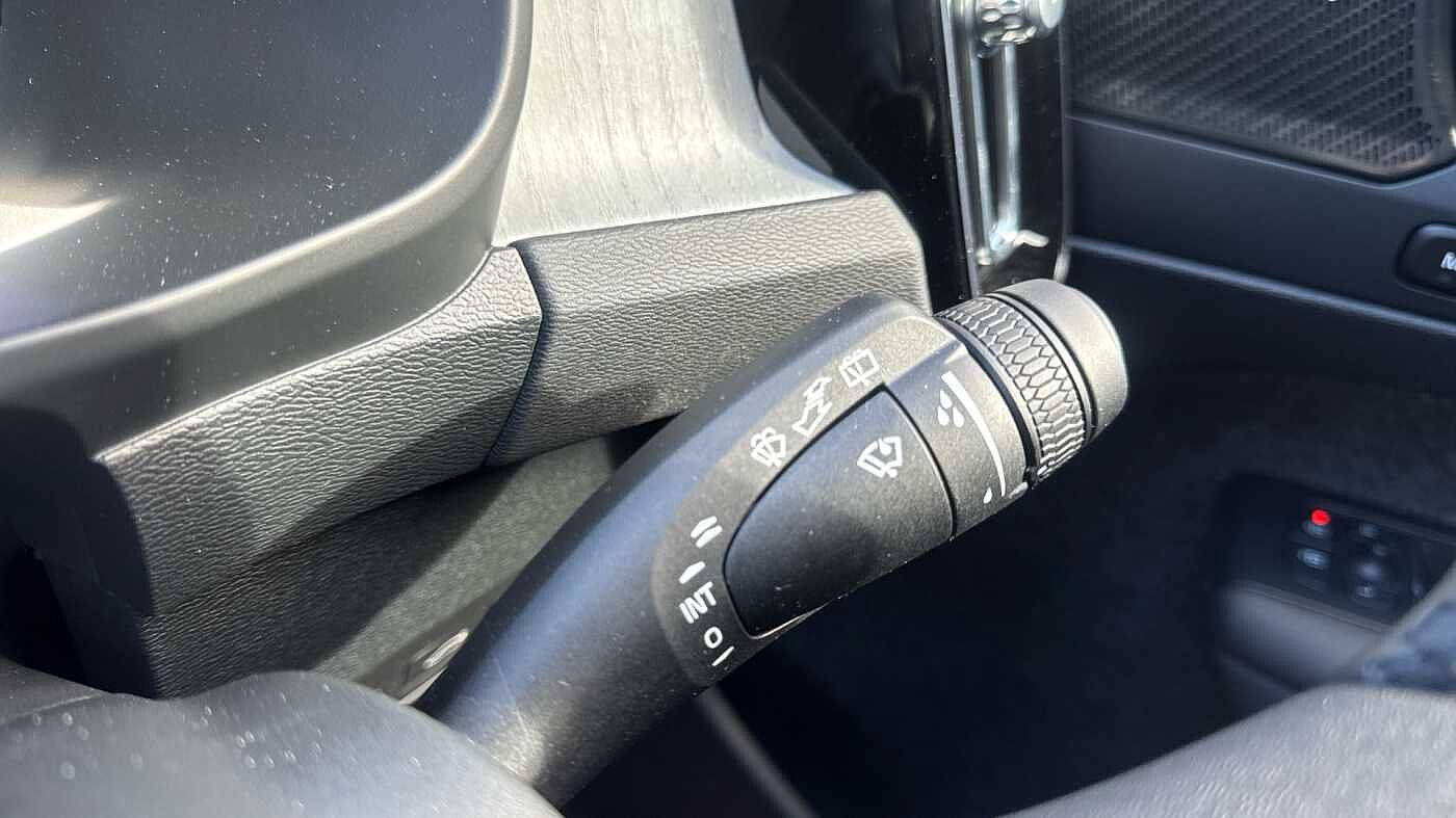 Used Volvo XC40 2026 for sale - 78140484: Photo 18