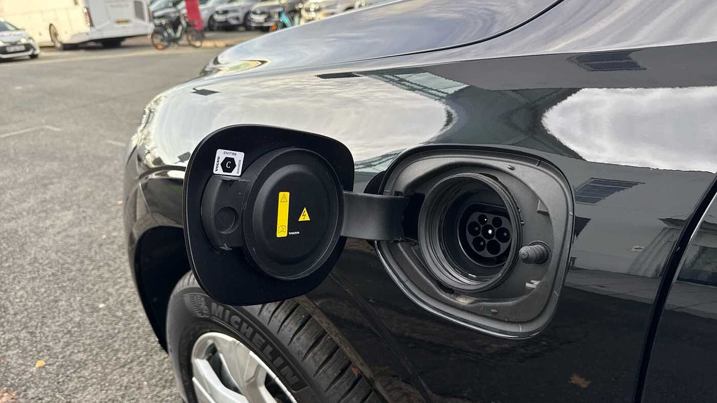 Used Volvo XC60 2025 for sale - 78036098: Photo 17