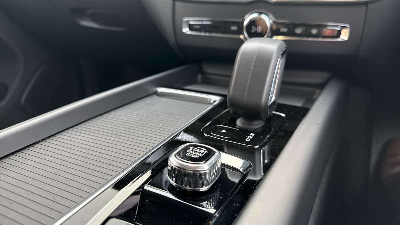 Used Volvo XC60 2025 for sale - 78036098: Photo 25