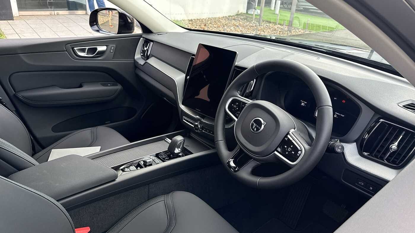 Used Volvo XC60 2025 for sale - 78036098: Photo 5