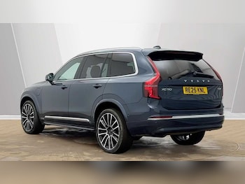 Used Volvo XC90 2025 for sale - 78036093: Photo