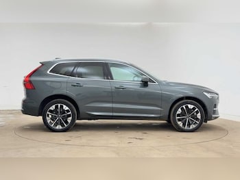 Used Volvo XC60 2025 for sale - 78140481: Photo