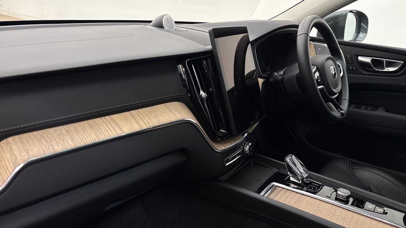 Used Volvo XC60 2025 for sale - 78140481: Photo 6