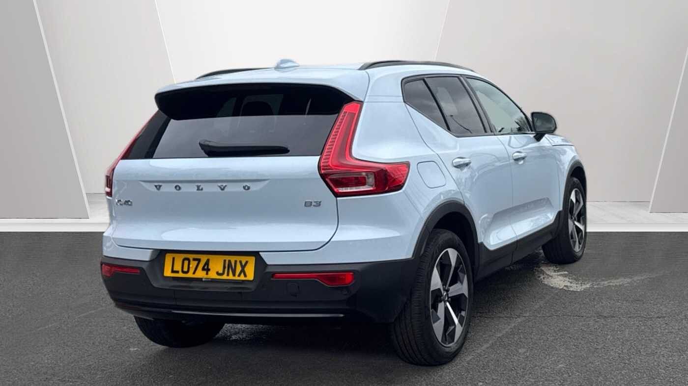 Used Volvo XC40 2025 for sale - 78036070: Photo 2