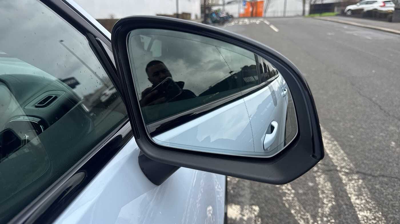 Used Volvo XC40 2025 for sale - 78036070: Photo 28