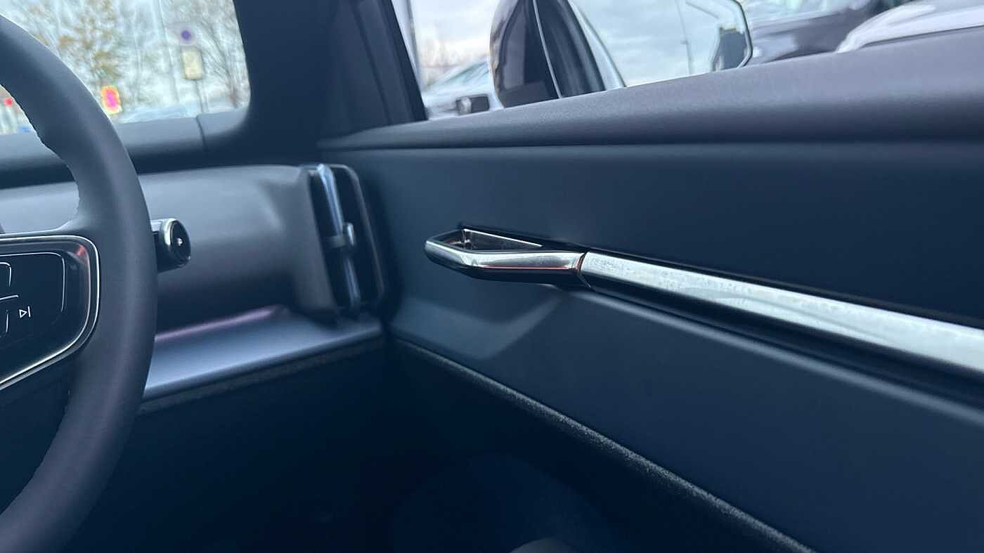 Used Volvo EX30 2025 for sale - 78036050: Photo 24