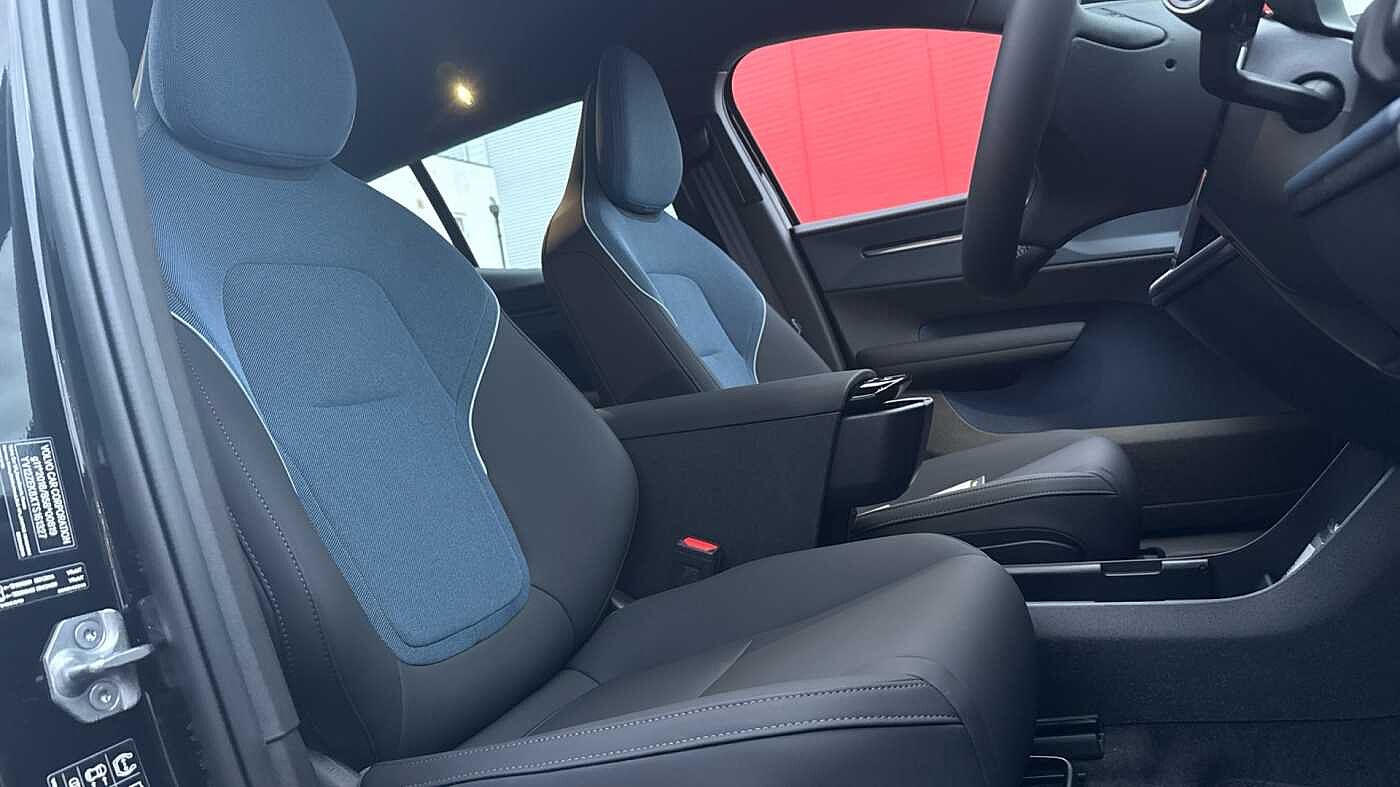 Used Volvo EX30 2025 for sale - 78036050: Photo 26