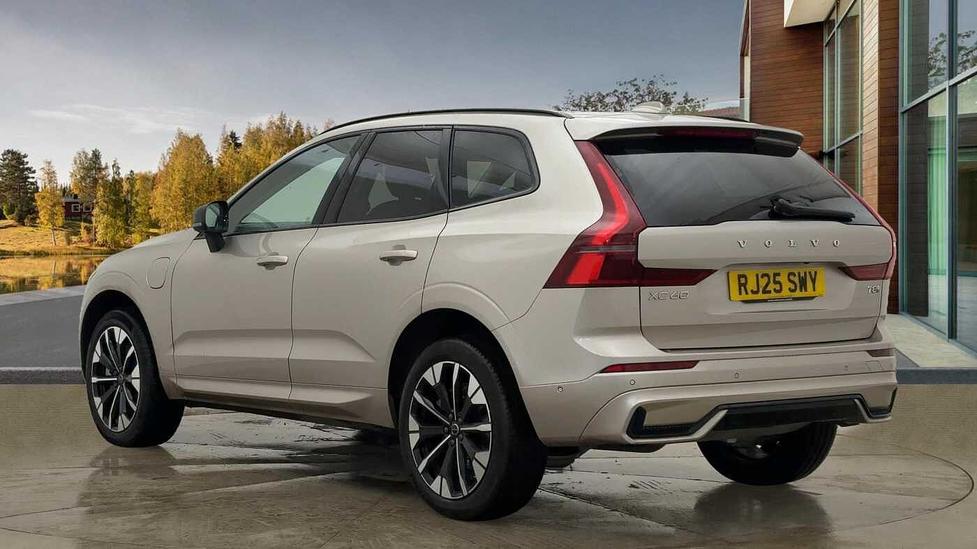 Used Volvo XC60 2025 for sale - 78036058: Photo 5