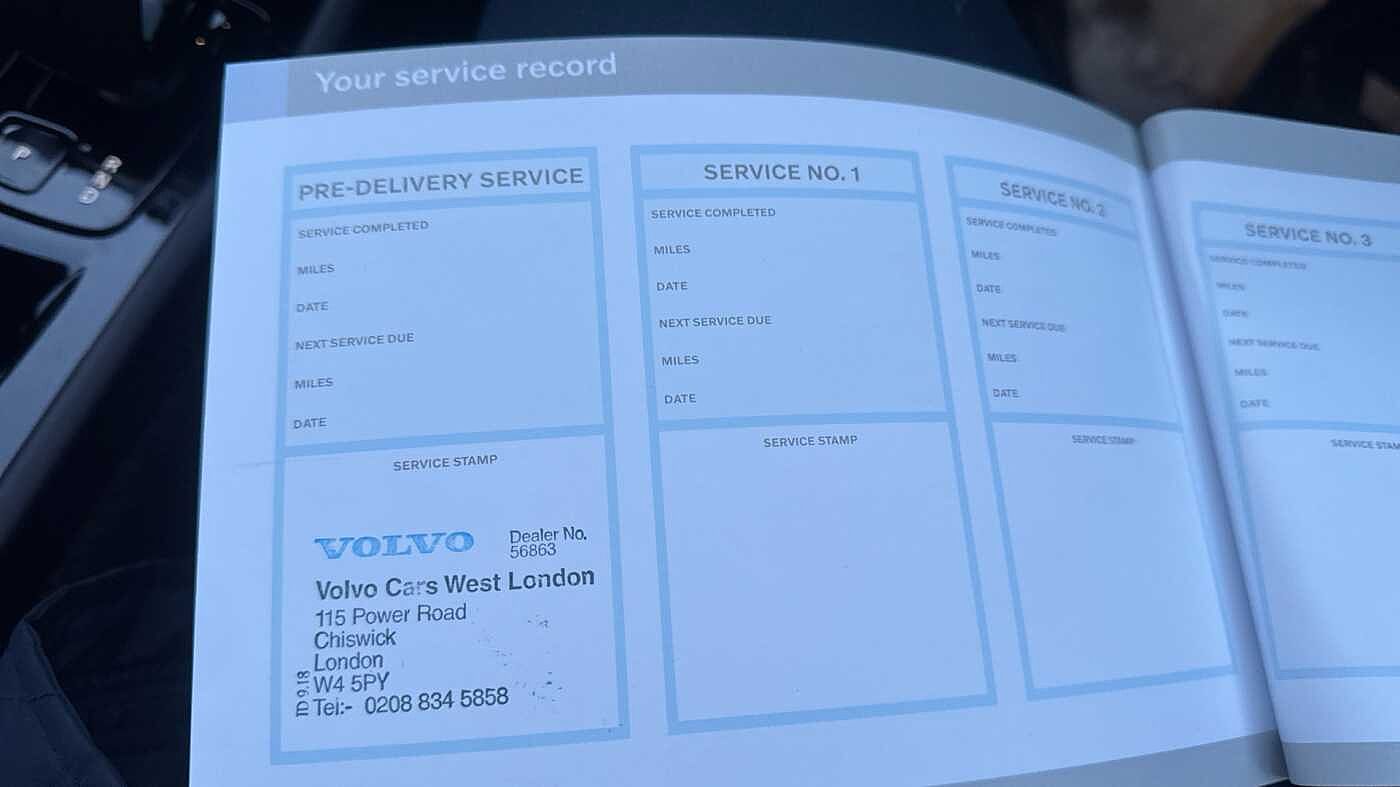 Used Volvo XC40 2025 for sale - 78036066: Photo 16