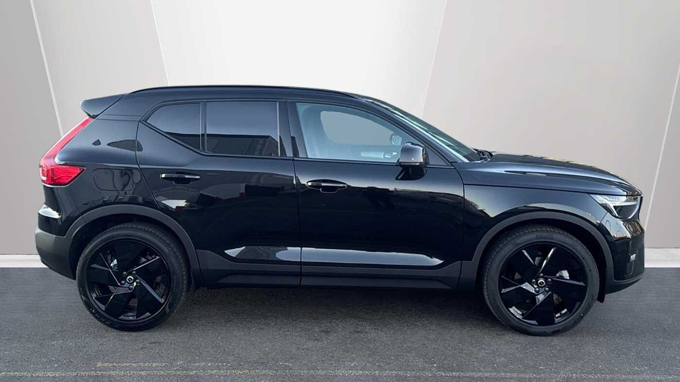 Used Volvo XC40 2025 for sale - 78036066: Photo 3