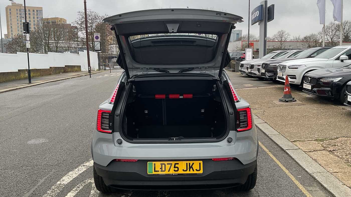 Used Volvo EX30 2025 for sale - 78036057: Photo 15