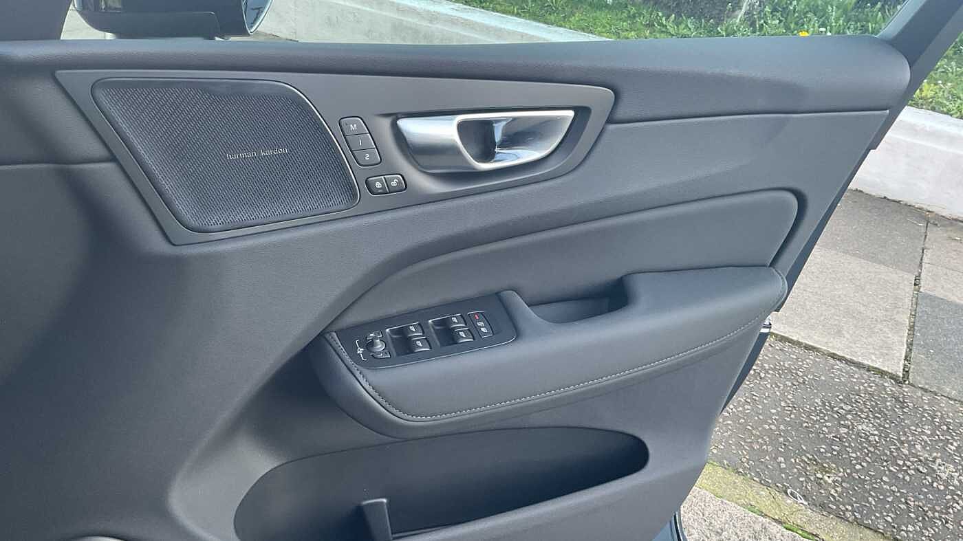 Used Volvo XC60 2026 for sale - 78036111: Photo 30