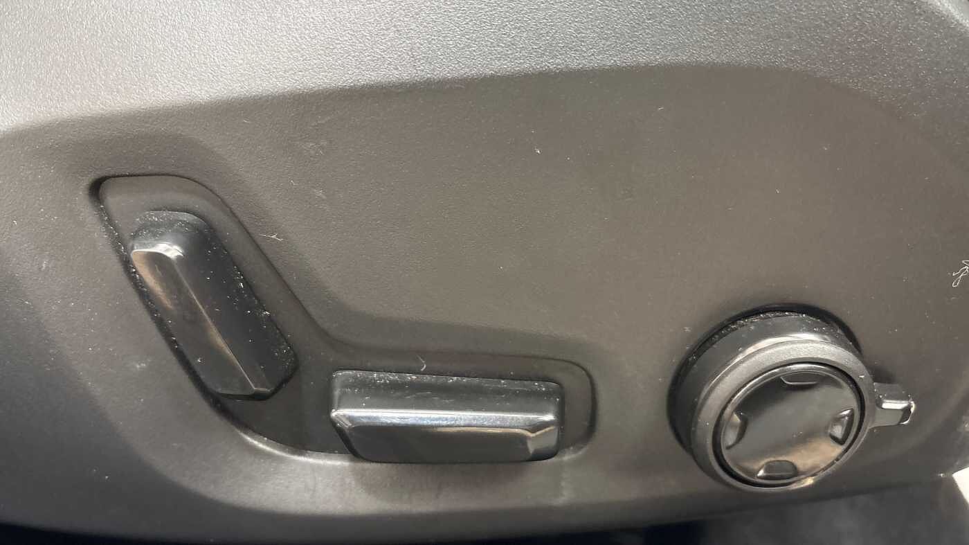 Used Volvo V60 2025 for sale - 78036048: Photo 27