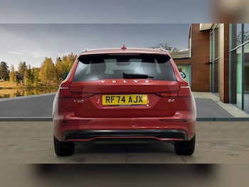 Used Volvo V60 2025 for sale - 78036048: Photo