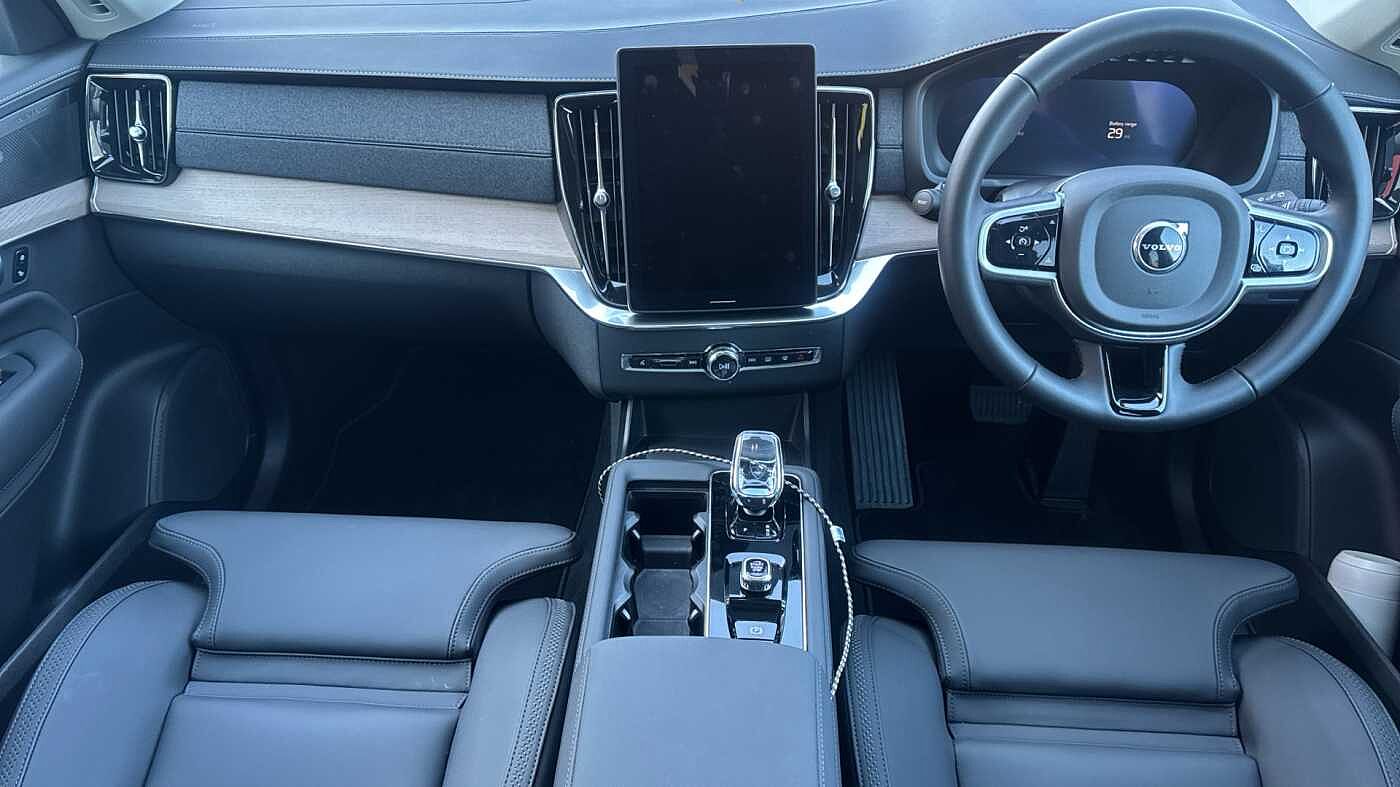 Used Volvo XC90 2025 for sale - 78036056: Photo 5