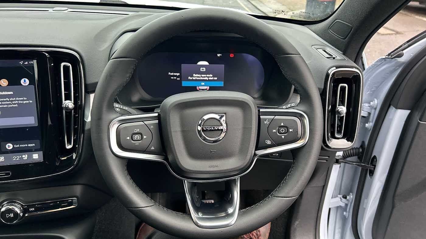 Used Volvo XC40 2025 for sale - 78036065: Photo 12