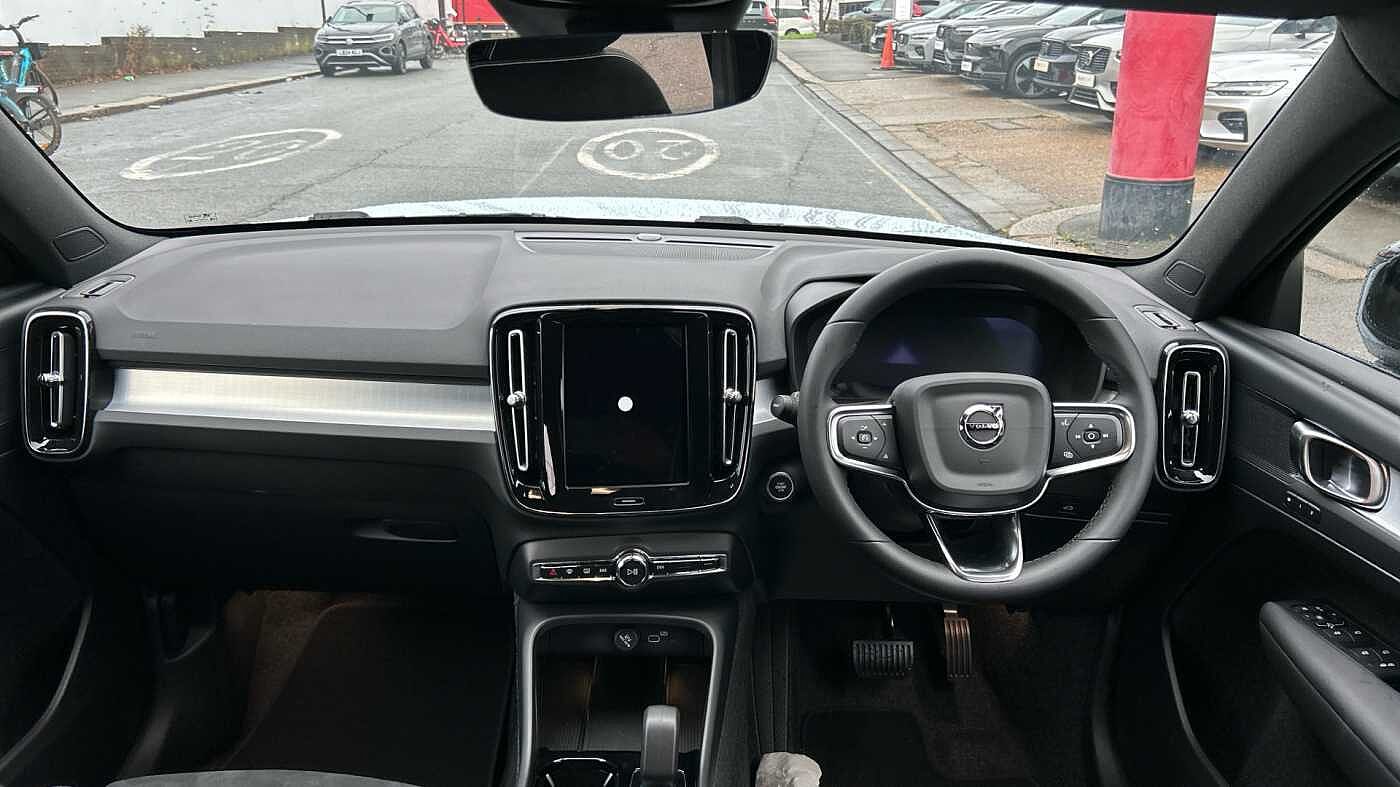 Used Volvo XC40 2025 for sale - 78036065: Photo 6