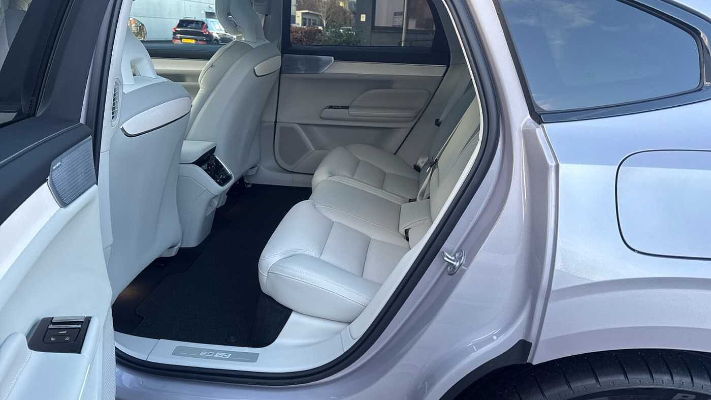 Used Volvo EX90 2025 for sale - 78036095: Photo 29