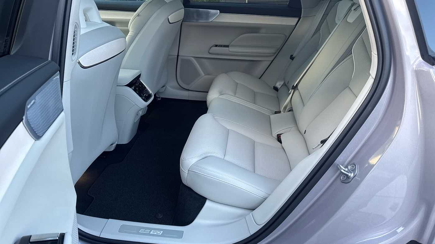 Used Volvo EX90 2025 for sale - 78036095: Photo 8