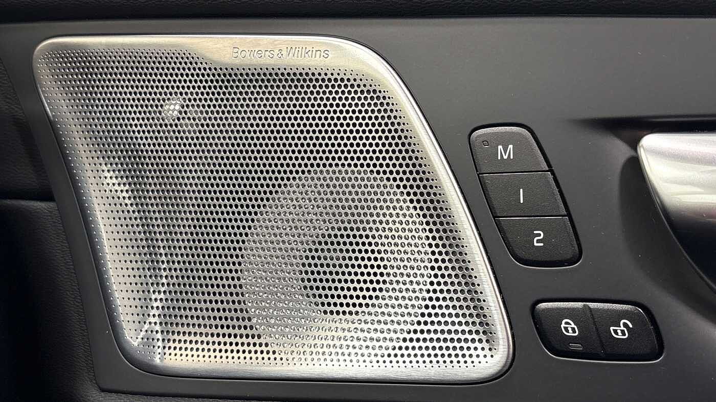 Used Volvo XC60 2025 for sale - 78036060: Photo 27