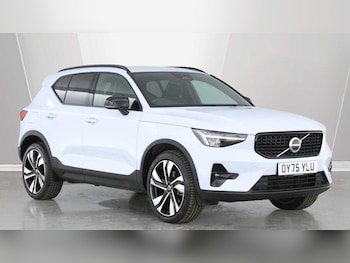 Used Volvo XC40 2025 for sale - 79418552: Photo