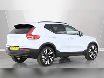 Used Volvo XC40 2025 for sale - 79418552: Photo