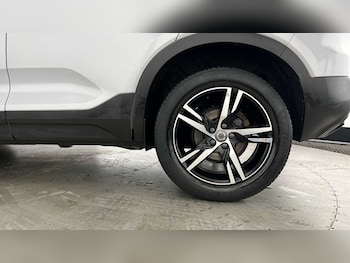 Used Volvo XC40 2021 for sale - 79252381: Photo