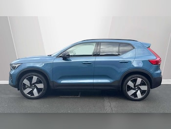 Used Volvo XC40 2023 for sale - 78036104: Photo
