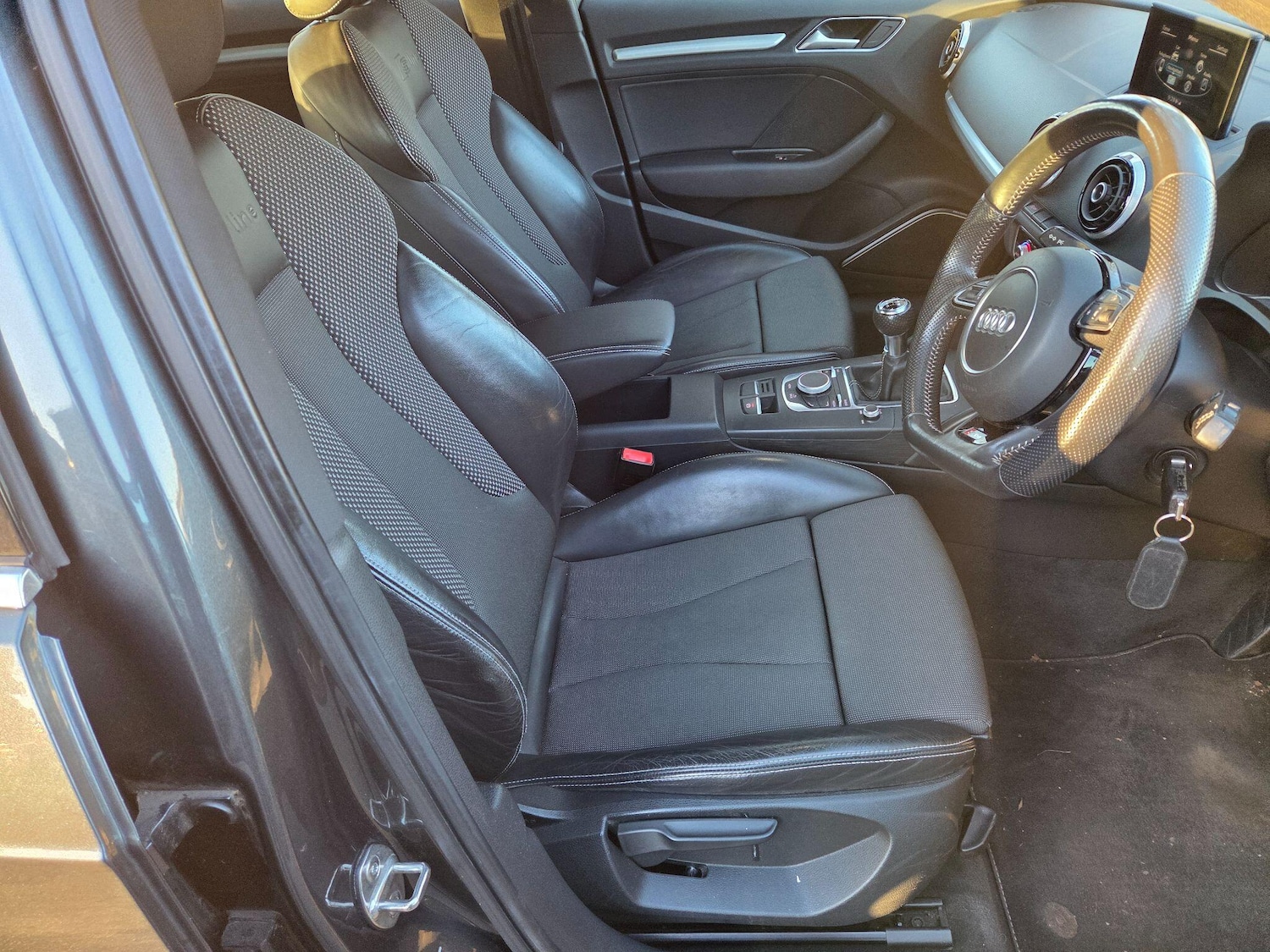 Used Audi A3 2014 for sale - 77193191: Photo 31