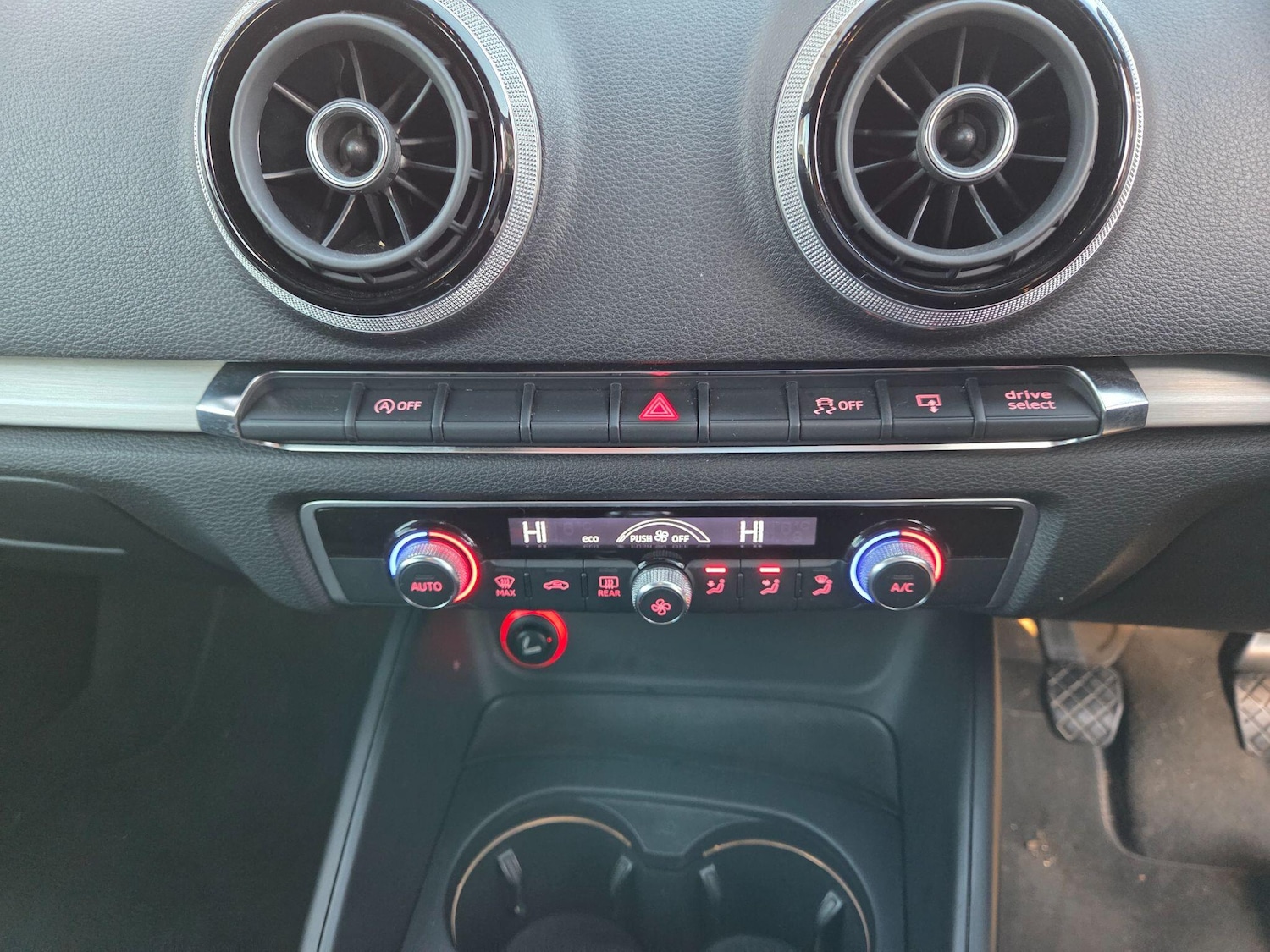 Used Audi A3 2014 for sale - 77193191: Photo 35