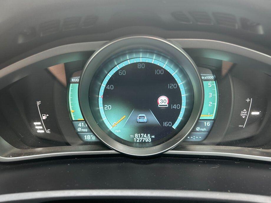 Used Volvo V40 2014 for sale - 77193186: Photo 20