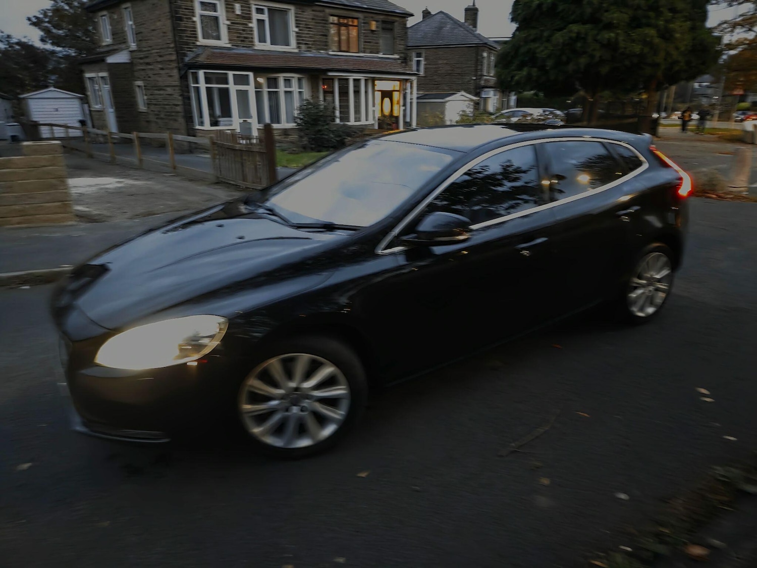 Used Volvo V40 2014 for sale - 77193186: Photo 6