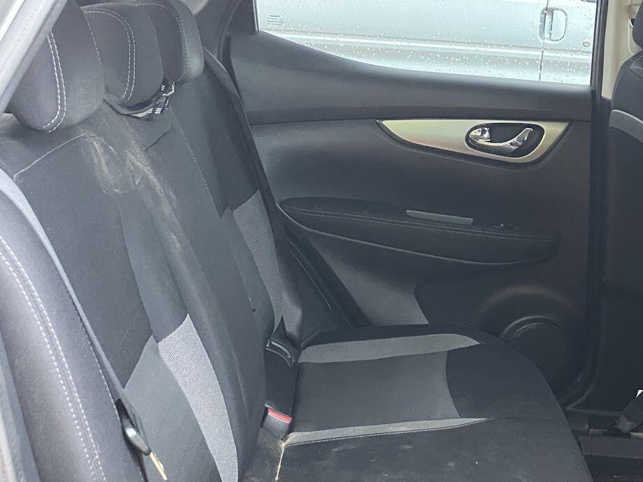 Used Nissan Qashqai 2017 for sale - 77647001: Photo 8