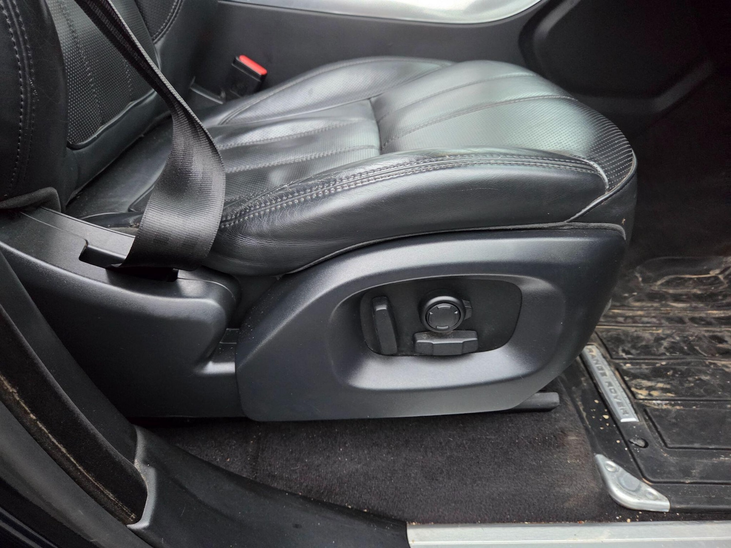 Used Land Rover Range Rover Sport 2015 for sale - 77411730: Photo 28