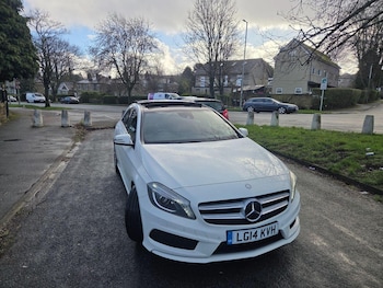 Used Mercedes-Benz A-Class 2014 for sale - 77721306: Photo