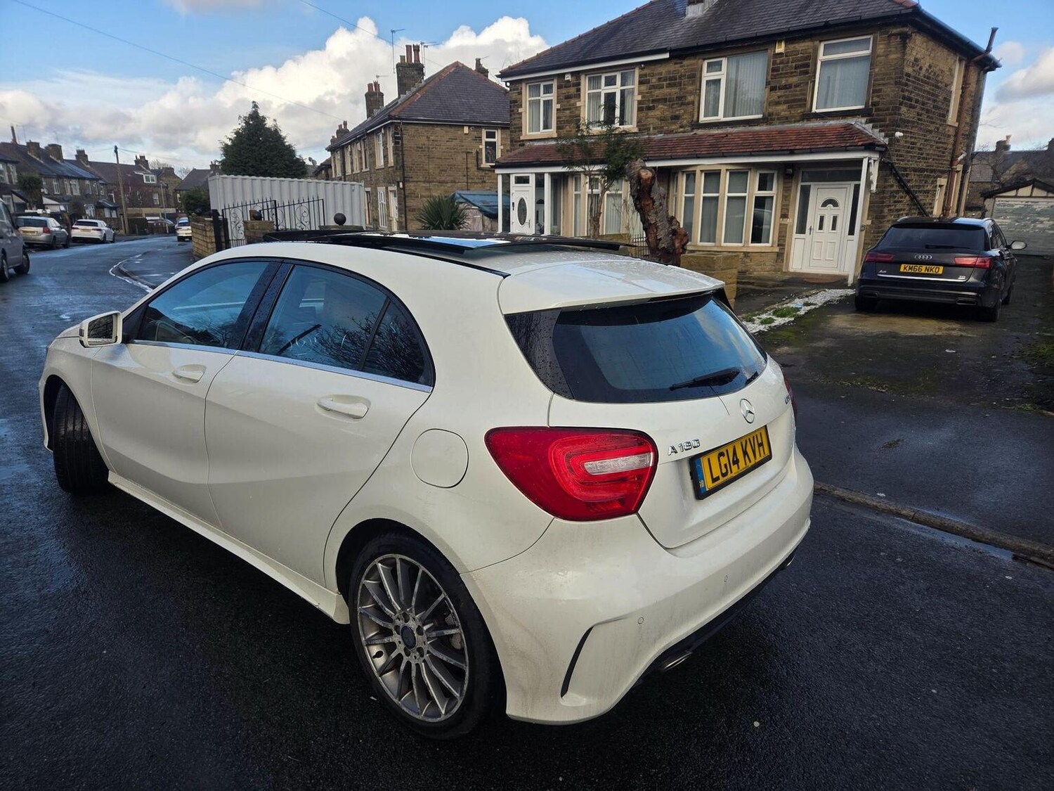 Used Mercedes-Benz A-Class 2014 for sale - 77721306: Photo 9