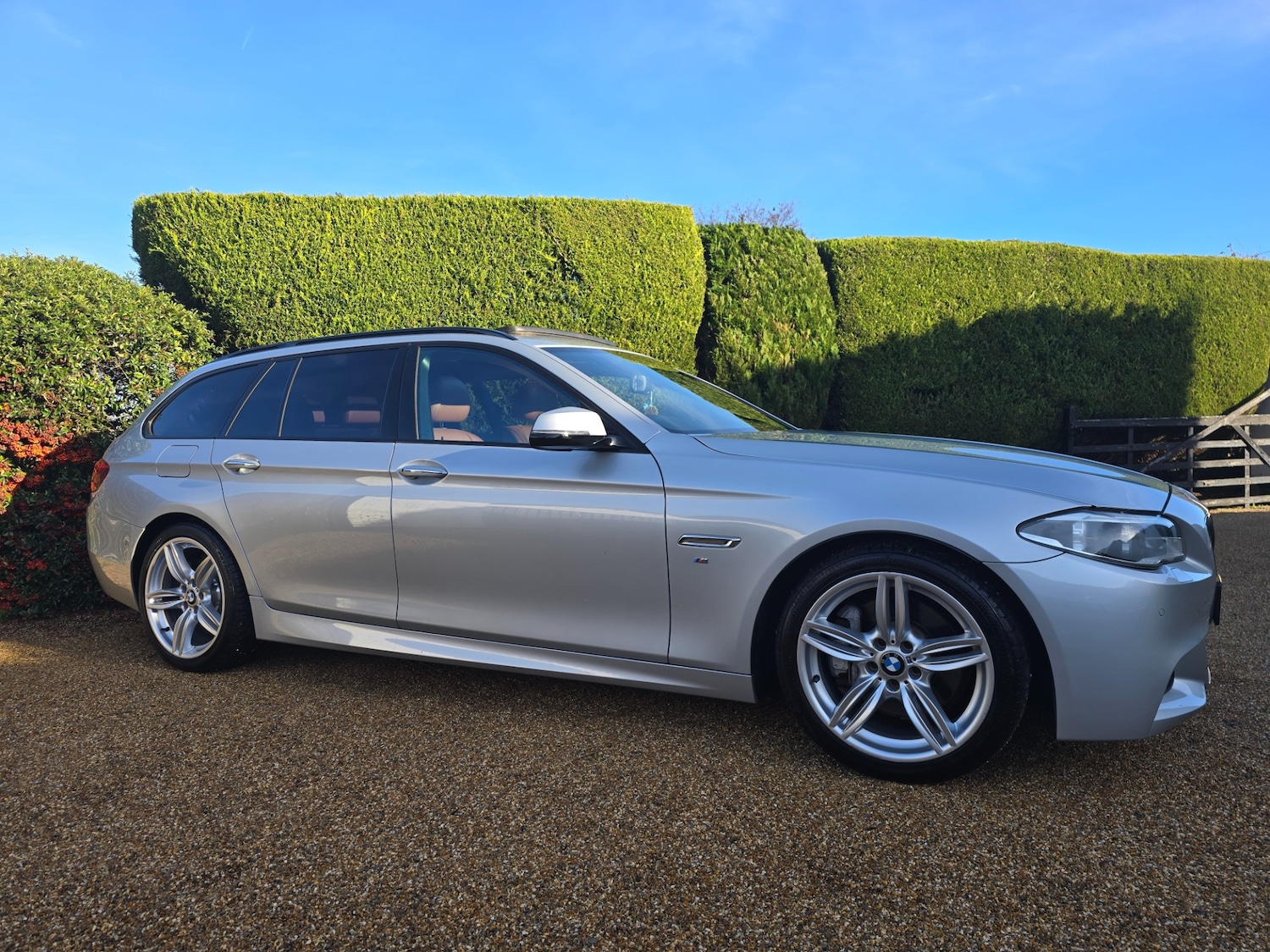 Used BMW 5 Series 2013 for sale - 76931866: Photo 2