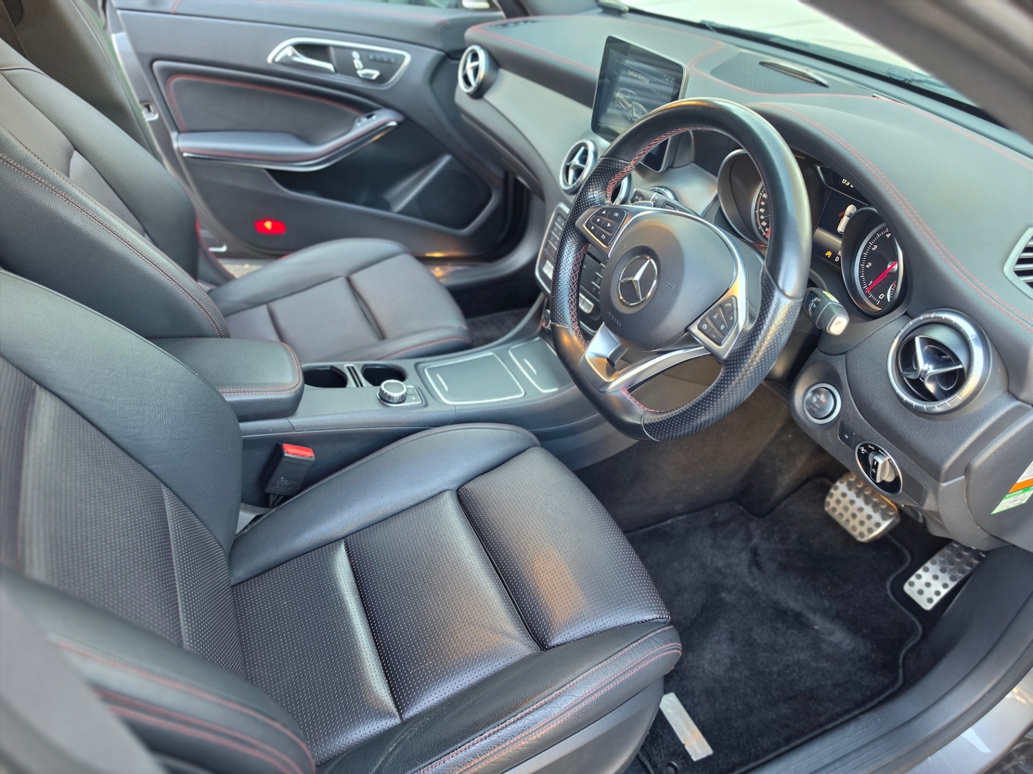 Used Mercedes-Benz CLA 2017 for sale - 77980172: Photo 12