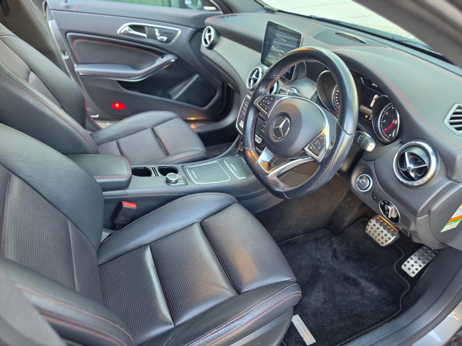 Used Mercedes-Benz CLA 2017 for sale - 77980172: Photo 13