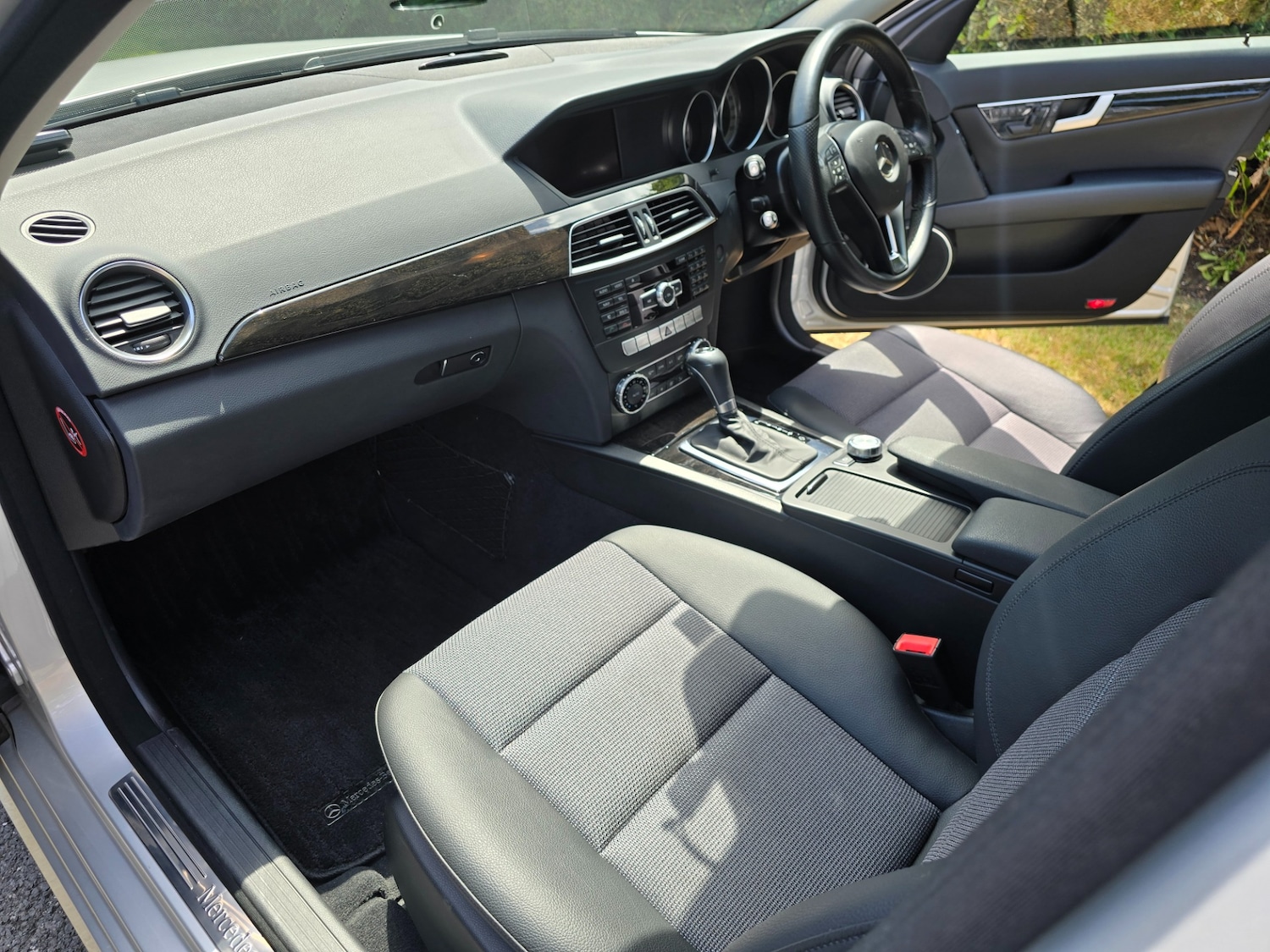 Used Mercedes-Benz C Class 2014 for sale - 77020694: Photo 13