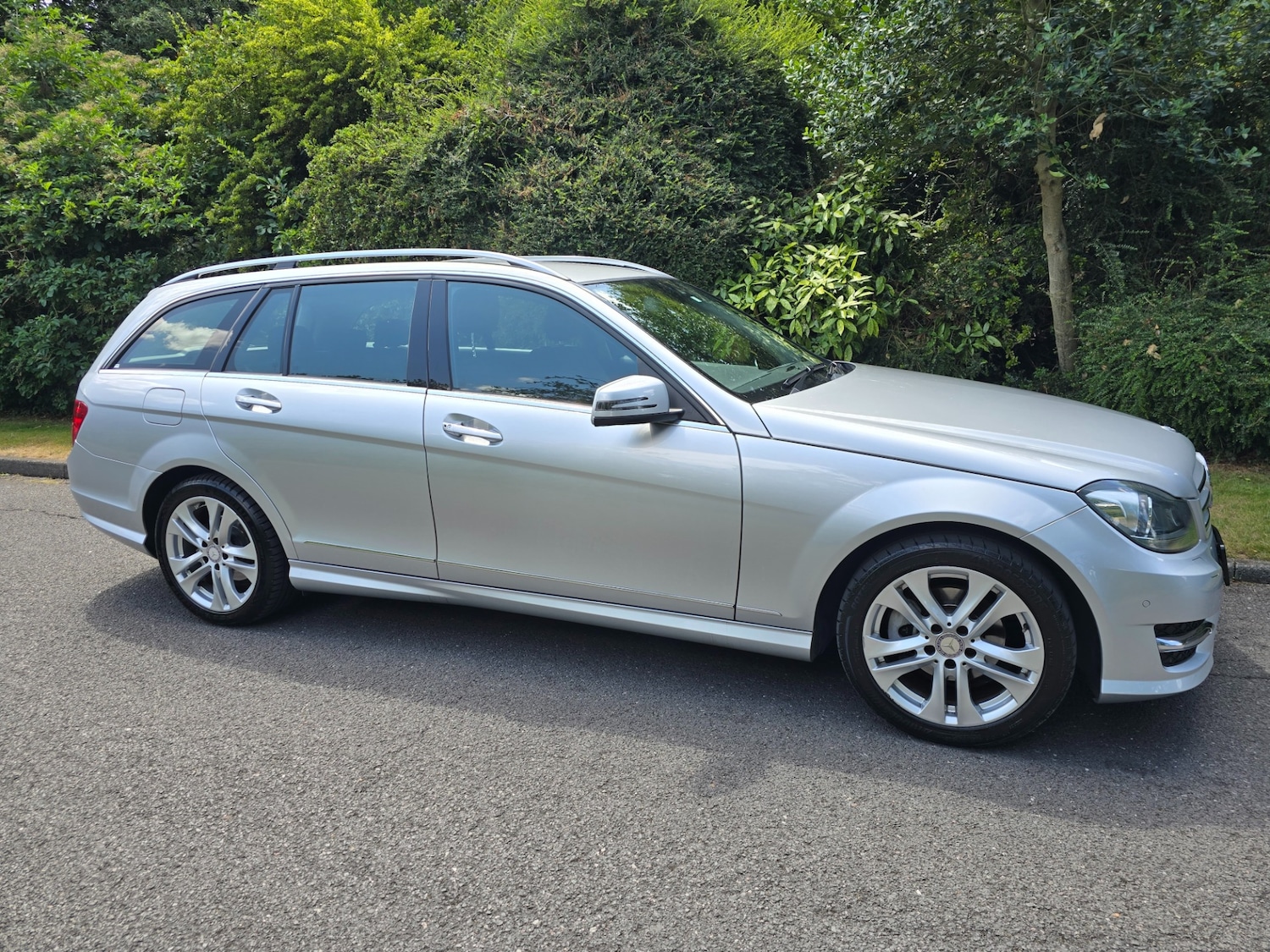 Used Mercedes-Benz C Class 2014 for sale - 77020694: Photo 5