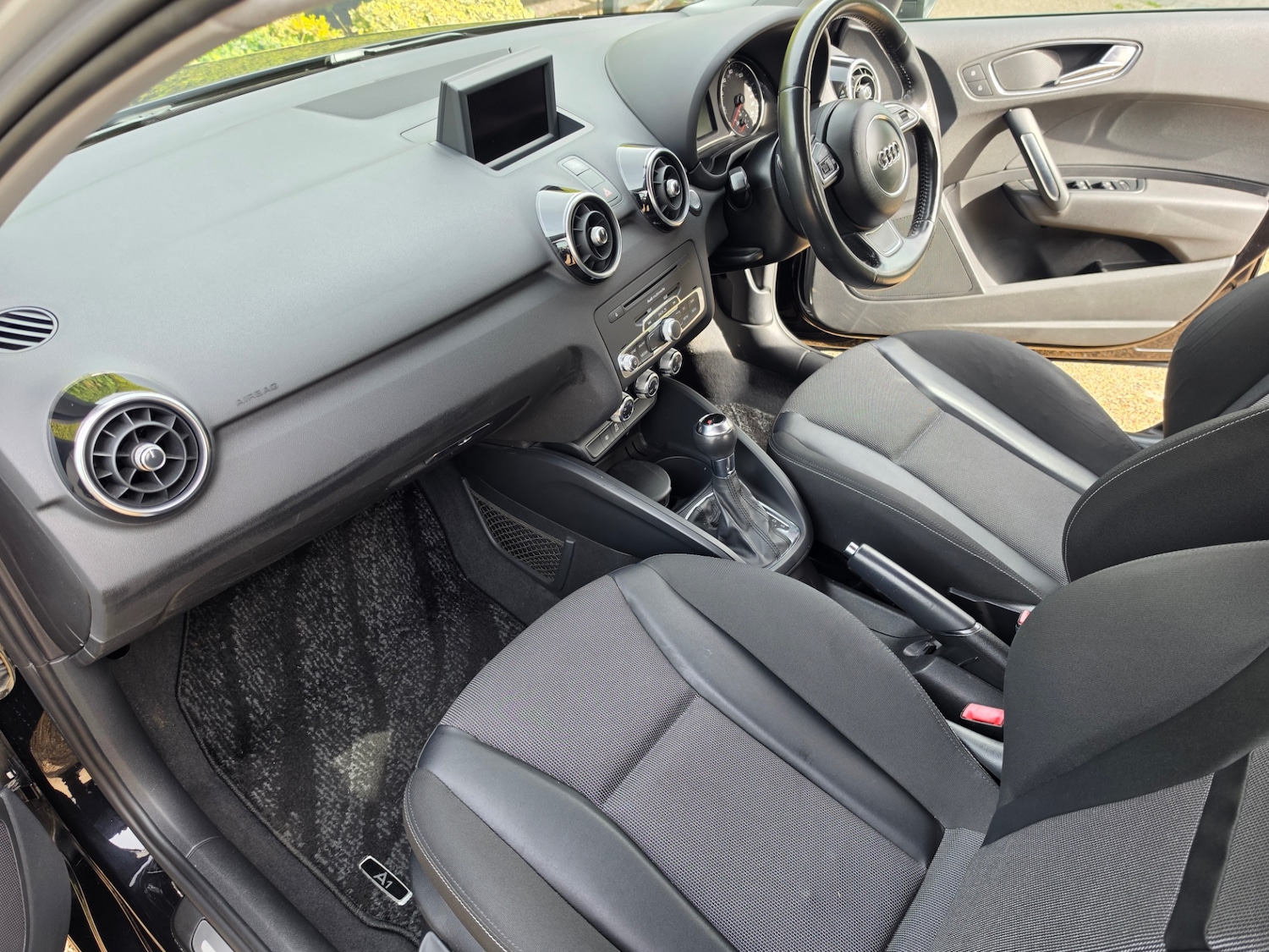 Used Audi A1 2012 for sale - 77877886: Photo 13