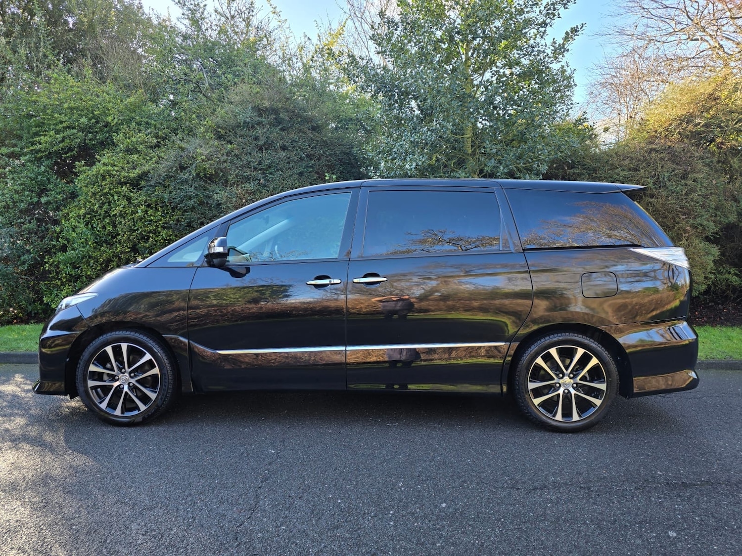 Used Toyota Estima 2015 for sale - 77438797: Photo 17