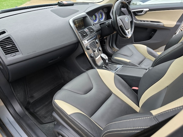 Used Volvo XC60 2013 for sale - 76258015: Photo 11