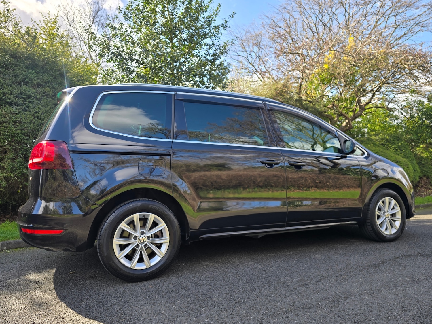 Used Volkswagen Sharan 2015 for sale - 77906868: Photo 8