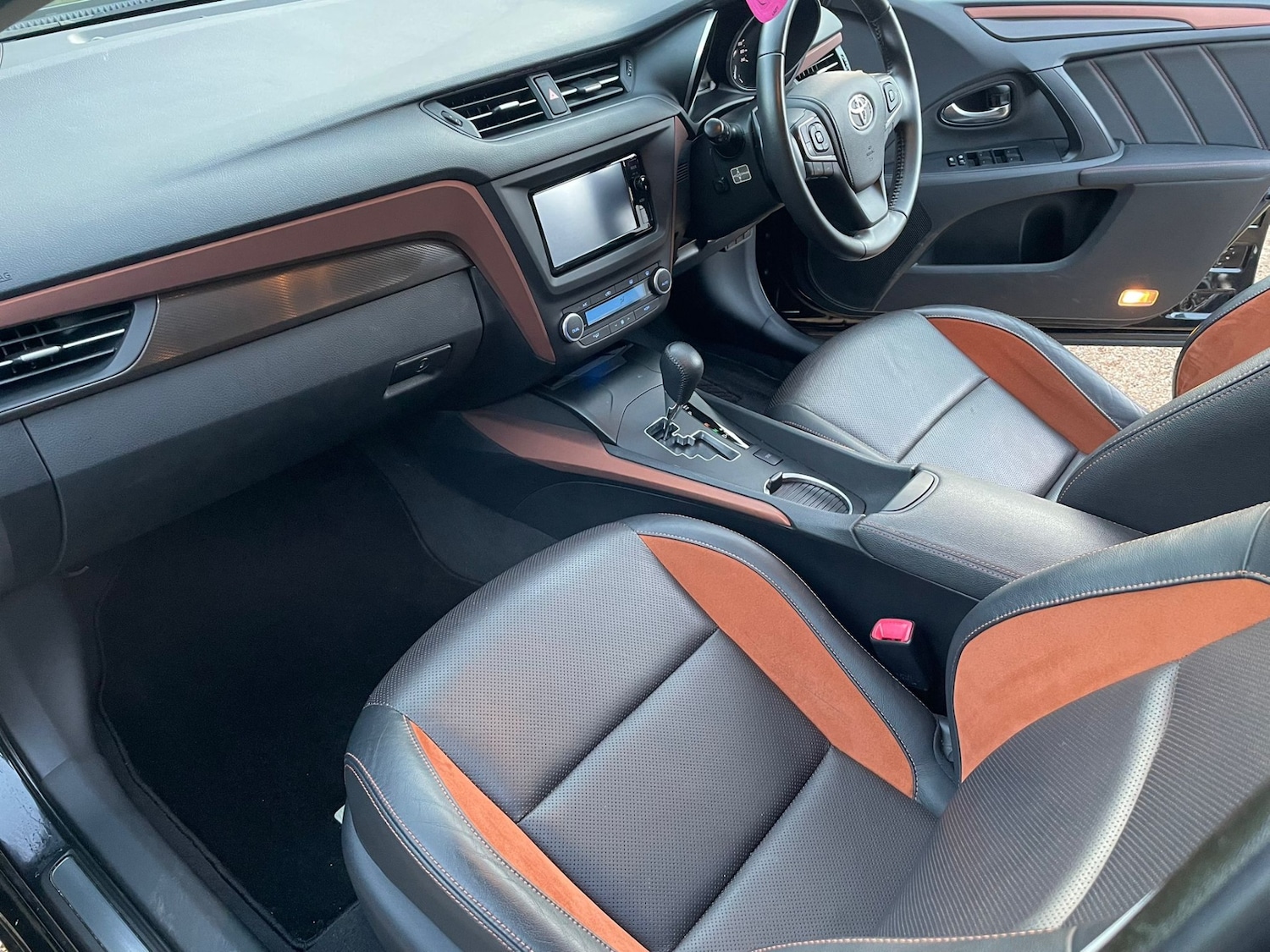 Used Toyota Avensis 2016 for sale - 76397244: Photo 13