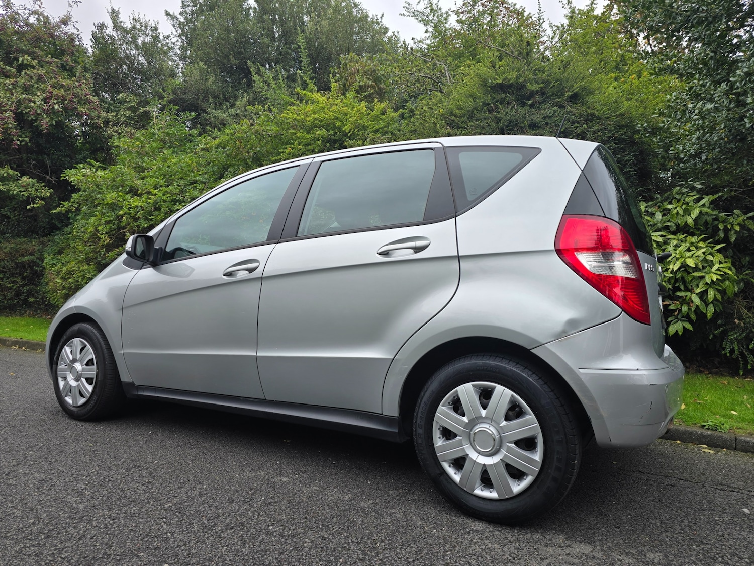 Used Mercedes-Benz A-Class 2010 for sale - 75988222: Photo 4