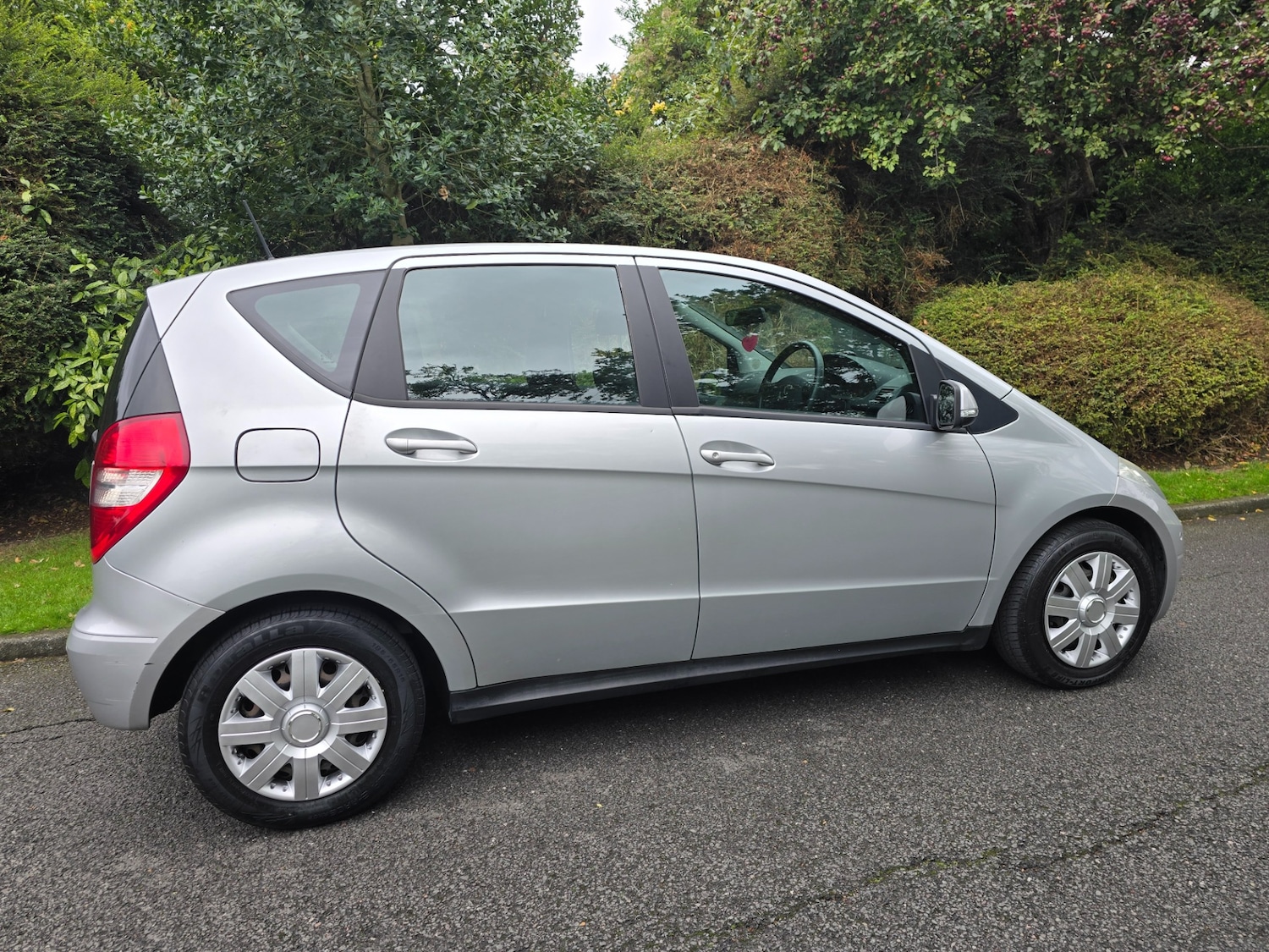 Used Mercedes-Benz A-Class 2010 for sale - 75988222: Photo 8