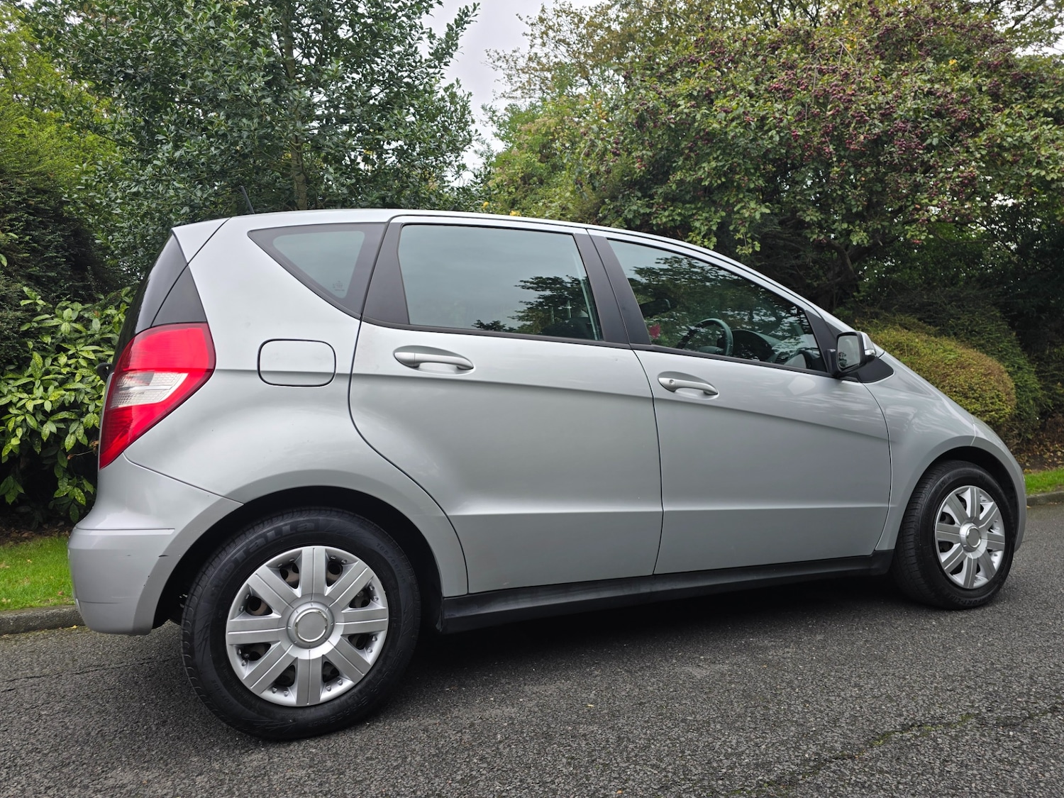 Used Mercedes-Benz A-Class 2010 for sale - 75988222: Photo 9