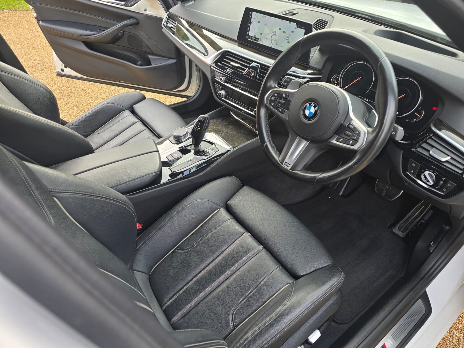 Used BMW 5 Series 2017 for sale - 77495101: Photo 11